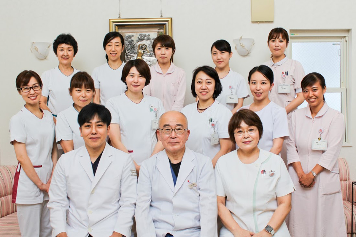 医師・スタッフの集合写真